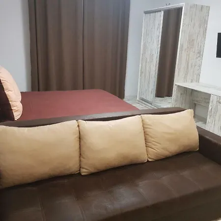 شقة Silver Star 40m أوزهورود